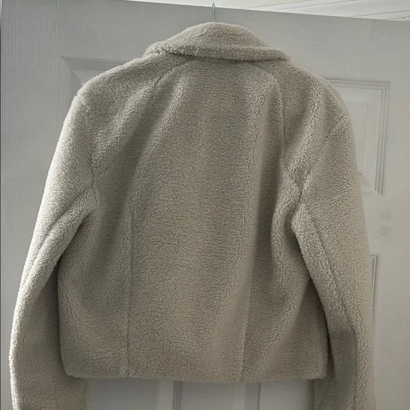 Lululemon textured fleece moto jacket! - Picture 4 of 4